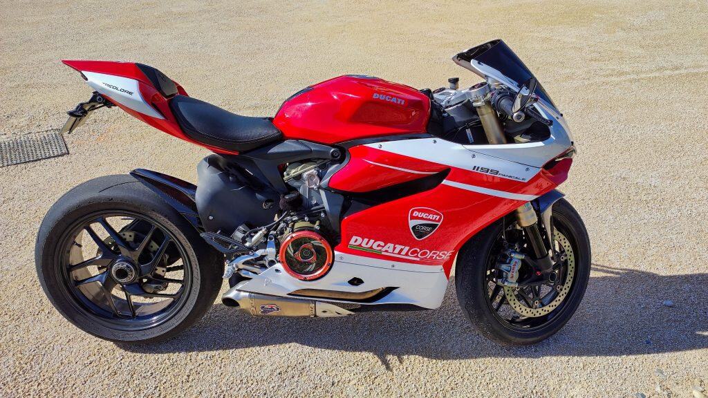Modelo de moto esportiva Ducati Panigale