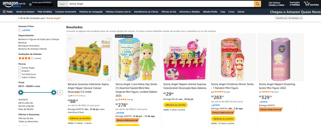 Captura de tela mostrando os bonecos Sonny Angel no site da Amazon