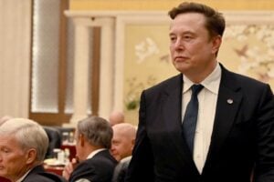 Elon Musk foi a primeira pessoa da história da humanidade a atingir fortuna de US$ 800 bilhões