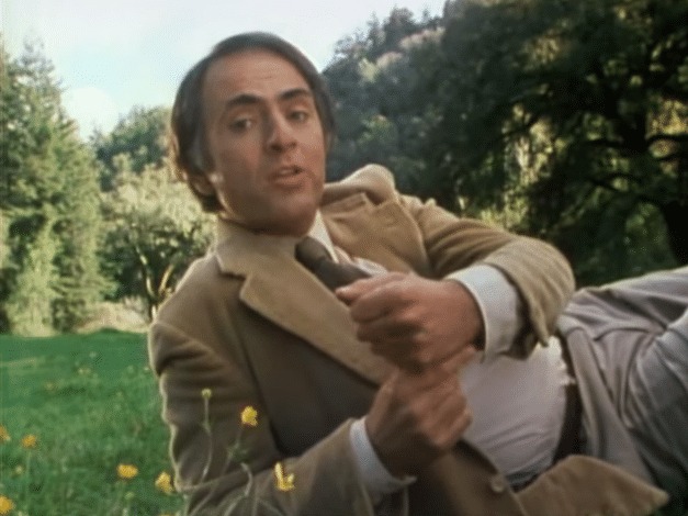 detalhe de episodio de Cosmos, com Carl Sagan