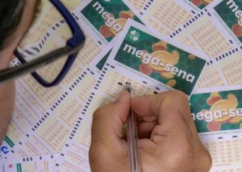 Mega-sena acumula e prêmio chega a R$ 18 milhões; confira dezenas