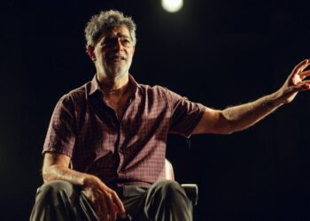 Eduardo Moscovis sustenta tensões em ótimo solo sobre a violência