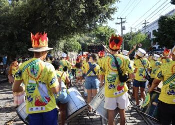 Blocos de Carnaval agitam Niterói no fim de semana; veja quais