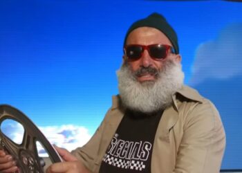 Macha y El Bloque Depresivo oferecem  seleção de valsas e boleros