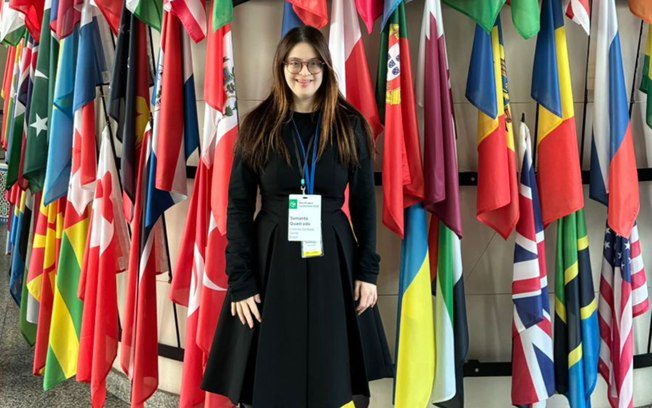 7khyb8w7hktlis0bcwxbkt0di