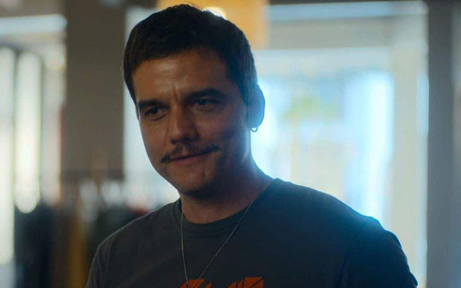 8735ntwauuddzn0kirq4nww0q