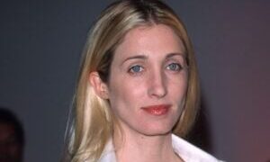 Ícone do Quiet Luxury: Por Dentro do Legado Fashion de Carolyn Bessette