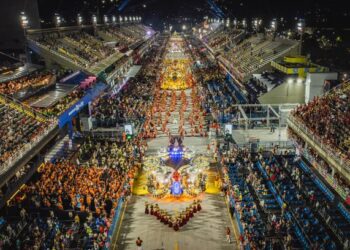 União de Maricá brilha na avenida; acidente não apaga desempenho