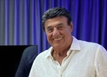 Gabriel David exalta Jorge Perlineiro na apuração do Carnaval