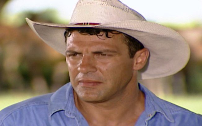 0kmhuflsynhfn9cqj26m0evm7