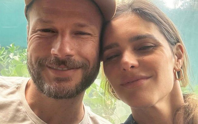 ckqc6mazu2xhqkmvuq2bg385r