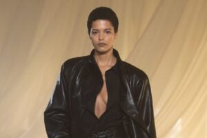 life_balmain-capa-300x200-1