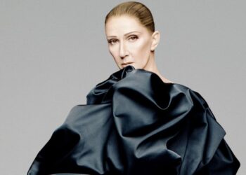 Céline Dion volta aos palcos após quatro anos afastada