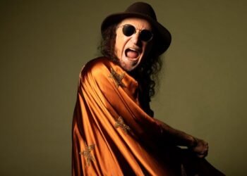 Alceu Valença leva turnê 80 Girassóis a Florianópolis