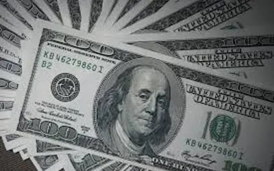 DLARmoedatemlevealtacomtensesgeopolticaseinflaodosEUA_0145385001779939728