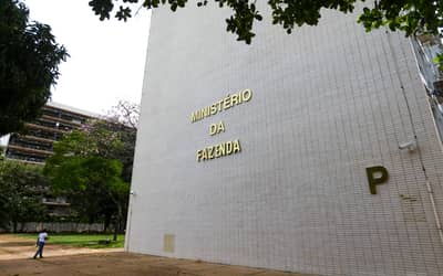 Dvidapblicaedespesasdosestadosaindapreocupamem2026apontaIFI_0141990001780029735