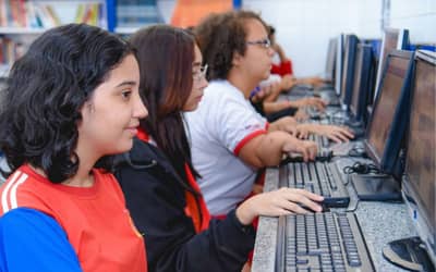 Internetchegaa4milescolaspblicasdePernambuco_0339112001779669865