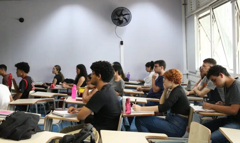 PrazoparacursinhopopularseinscreveremprogramadoMECterminanestatera-feira6_0576162001779515064
