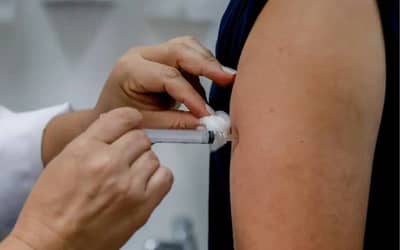Trsmunicpiosrecebemprimeirasdosesdavacinadedosenicacontraadengue_0541201001779630206