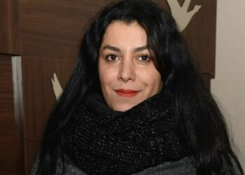 Morre Marjane Satrapi, autora de “Persépolis”, aos 56 anos