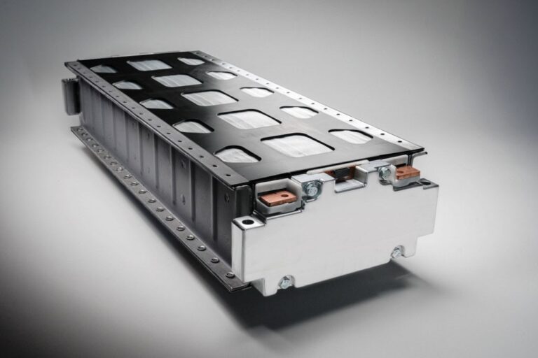 StellantisXFactorialSolidStateModule-1024x683-1
