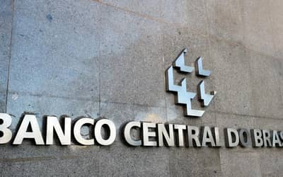 IBC-Bravana01emmaioeindicadesaceleraodaatividadeeconmica_0324227001784360502
