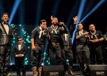 Val Couto e Kaddu Smith reúnem famosos em festa no Paraná