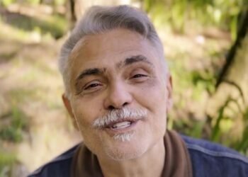 Tarcísio Filho fala sobre os últimos instantes de Glória Menezes