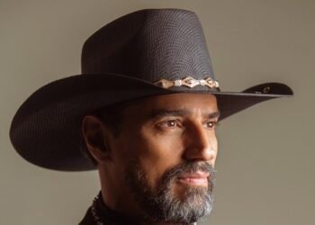 Alberto Cowboy recusa convite para participar da Fazenda 18