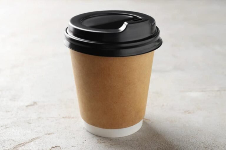 copo-de-caf-de-papel-1024x683-1