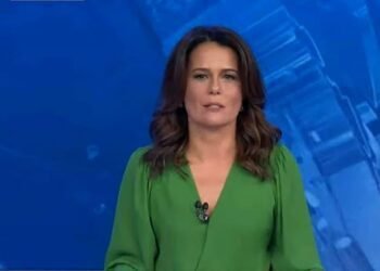 Jornal da Band bate o SBT por 70 minutos e tem sua melhor sexta