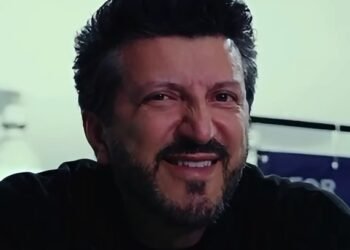Famosos prestam últimas homenagens a Lito Sousa